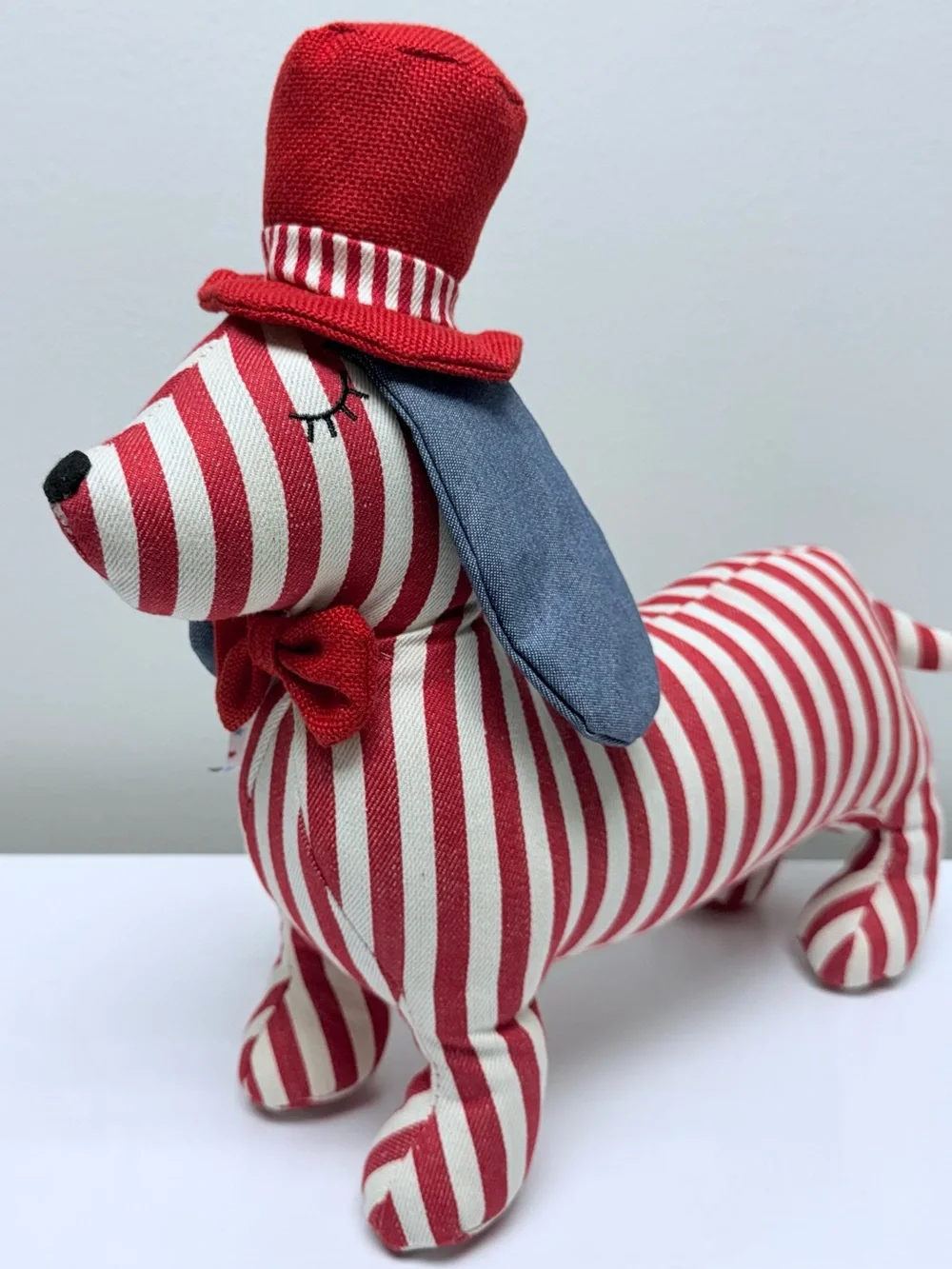 Stars & Stripes Patriotic Themed Dachshund Plush Accent Pillow, New!
